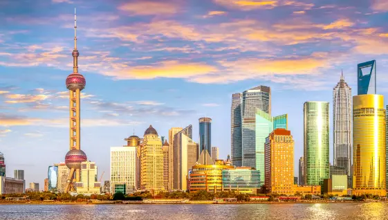 上海新天地夜游吃什么？石库门餐厅酒吧｜散步拍照路线